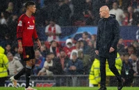 Varane tranh cãi dữ dội với HLV Ten Hag