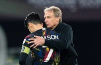 12 tháng của Klinsmann với tuyển Hàn Quốc và cái kết ê chề
