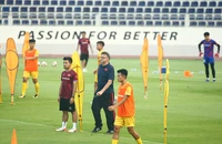 Nóng: HLV Troussier không nắm tuyển U-23 Việt Nam đá với Tajikistan