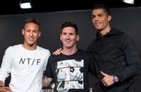 Lý do Neymar không thể sánh ngang tầm với Messi và Ronaldo