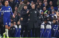 HLV Pochettino suy sụp, Arteta nói sự thật bất ngờ