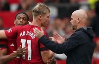 Văn hóa không thể chấp nhận ở Man United và nỗi đau Hojlund