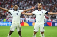 HLV Klinsmann nói thẳng về đội tuyển Anh