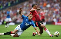 Tân binh của Man United tiết lộ cuộc chuyển nhượng điên rồ