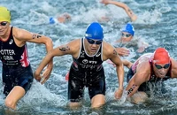 Sốc: Nước sông Seine ô nhiễm, gây rối các nhà tổ chức Olympic Paris 2024