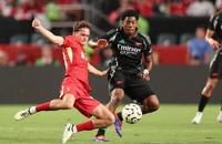 HLV Arne Slot và bóng đá tổng lực ở Liverpool