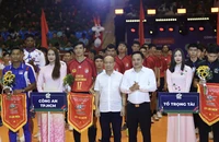 Chủ giải bóng chuyền Công an TP.HCM thắng lớn trong ngày khai mạc