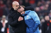 Tiền vệ Bruyne chia tay CLB Man City