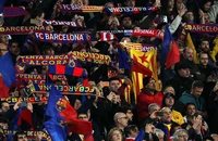 UEFA trừng phạt Barcelona