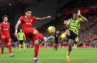 Chủ nhà Arsenal run rẩy đón Liverpool 