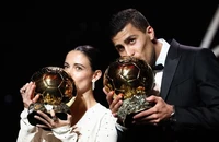 HLV Ancelotti nổi giận, Rodri không biết mình giành Quả bóng vàng