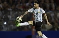 Siêu sao Messi lại san bằng kỷ lục ở tuyển Argentina