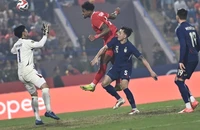 May mà có Nguyễn Xuân Son, đời còn dễ thương...