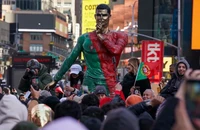 Tượng đài tôn vinh Cristiano Ronaldo ở Mỹ