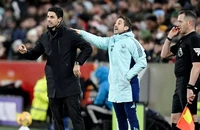 HLV Arteta tiết lộ cuộc điện thoại bí ẩn cho 'nguồn cảm hứng' Pep Guardiola để thắng Real