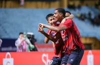 CLB Công an Hà Nội ‘nắn gân’ đối thủ lớn Thái Lan
