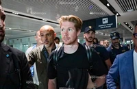 De Bruyne cập bến Napoli, Barca ngắm nghía Rashord