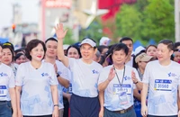 Gần 6.000 VĐV đồng hành với sự kiện 100 năm ngày Báo chí Cách mạng Việt Nam
