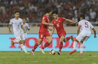 Indonesia lên kịch bản soán ngôi vua Đông Nam Á của Việt Nam