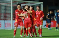Giấc mơ của 2 đội tuyển nữ Việt Nam