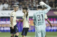 Nỗi đau Quả bóng vàng bị hủy