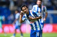 ‘Messi Thái’ Chanathip phá lưới CA Hà Nội và cuộc điện thoại cho mẹ