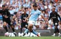 Quả bóng vàng Rodri: 'Tôi không phải Messi'