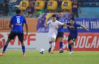 Bất ngờ V-League và giải hạng Nhất thay đổi luật chơi