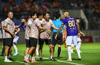 Nhà cựu vô địch Hà Nội lần thứ 2 thay tướng sau 6 vòng đấu