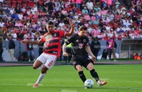 Siêu sao Messi lại rực sáng với hat trick và kiến tạo