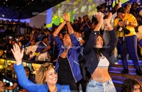 Kỳ thú 2 quốc gia nhỏ bé Curacao và Cape Verde giành vé chơi World Cup