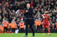 Sa thải HLV Slot, Liverpool bồi thường lớn