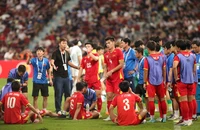 Lý do HLV Kim Sang-sik chưa tái ký hợp đồng với VFF