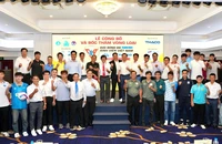 Nóng bỏng giải bóng đá Thanh Niên sinh viên Việt Nam lần 4