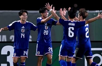 U-23 Nhật Bản ghi 10 bàn, Hàn Quốc thót tim