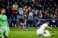 Đau đớn 3 nhà vua Champions League bị đá bay từ vòng bảng