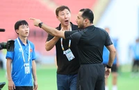 Tuyển Malaysia rối loạn và đòn trả đũa của HLV Kim Sang-sik