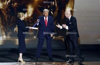 Bất ngờ ông Trump đồng ý cho tuyển Iran vào Mỹ thi đấu World Cup