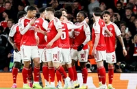 Bí mật cuộc rút lui của 10 cầu thủ Arsenal khỏi đội tuyển quốc gia