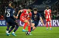 Bayern tái đấu PSG chờ mưa bàn thắng
