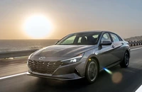 4 mẫu xe hybrid hoàn toàn mới có giá dưới 600 triệu đồng