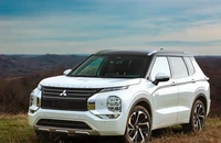 Top 6 chiếc xe SUV ba hàng ghế, công suất mạnh giá dưới 940 triệu đồng 