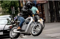 Top xe máy điện nhiều công nghệ và được tối ưu tốt nhất mà bạn có thể mua