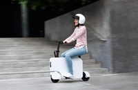 Xe máy điện mới nhất Honda nặng chưa đến 19 kg