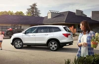 Honda thu hồi 250.000 xe SUV do sự cố 