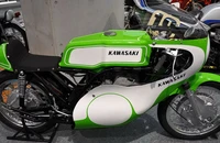 Những chiếc mô tô cổ điển của Kawasaki giá 'siêu khủng'