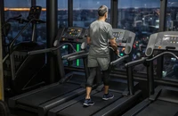 Tập thể dục vào buổi tối nhiều lợi ích sức khỏe hơn cho những người béo phì