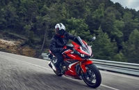 Top mô tô chạy nhanh nhất với giá dưới 200 triệu đồng