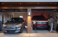 Ford gợi ý về việc giảm giá xe nhiều hơn vì lo ngại lượng hàng tồn kho