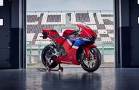 Honda sẽ chế tạo hơn 30 xe máy điện và khai tử xe máy chạy bằng xăng